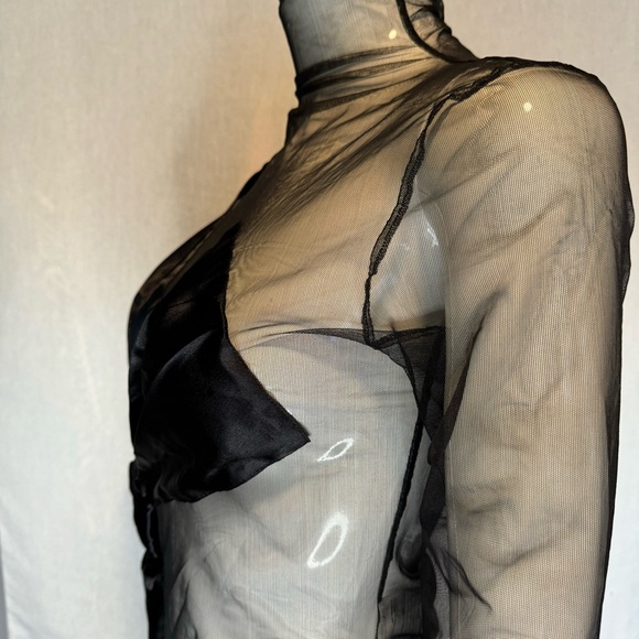 ACNE STUDIOS
Sheer turtleneck top - Picture 15 of 16
